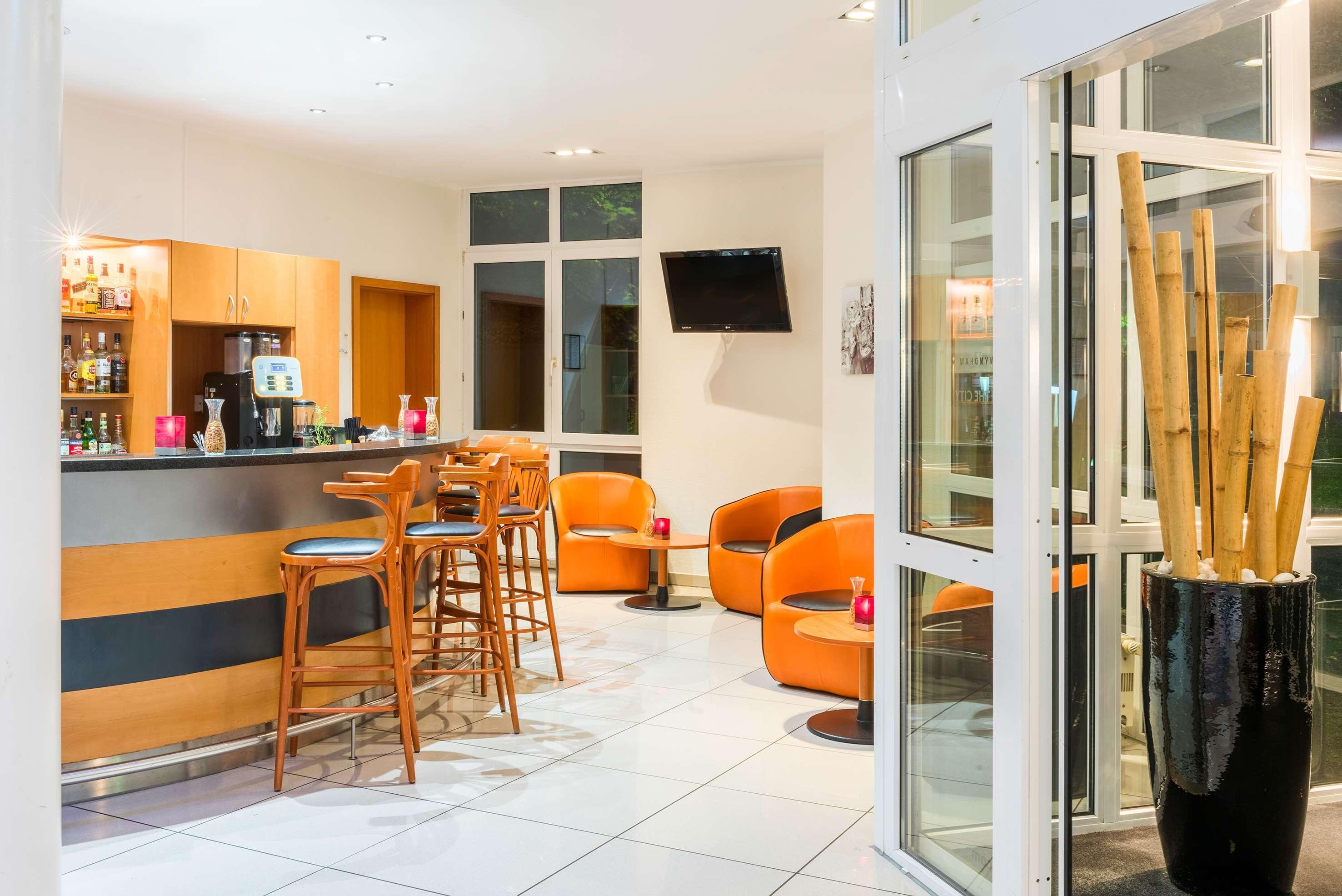 Hotel Bochum Wattenscheid Affiliated By Melia Екстериор снимка
