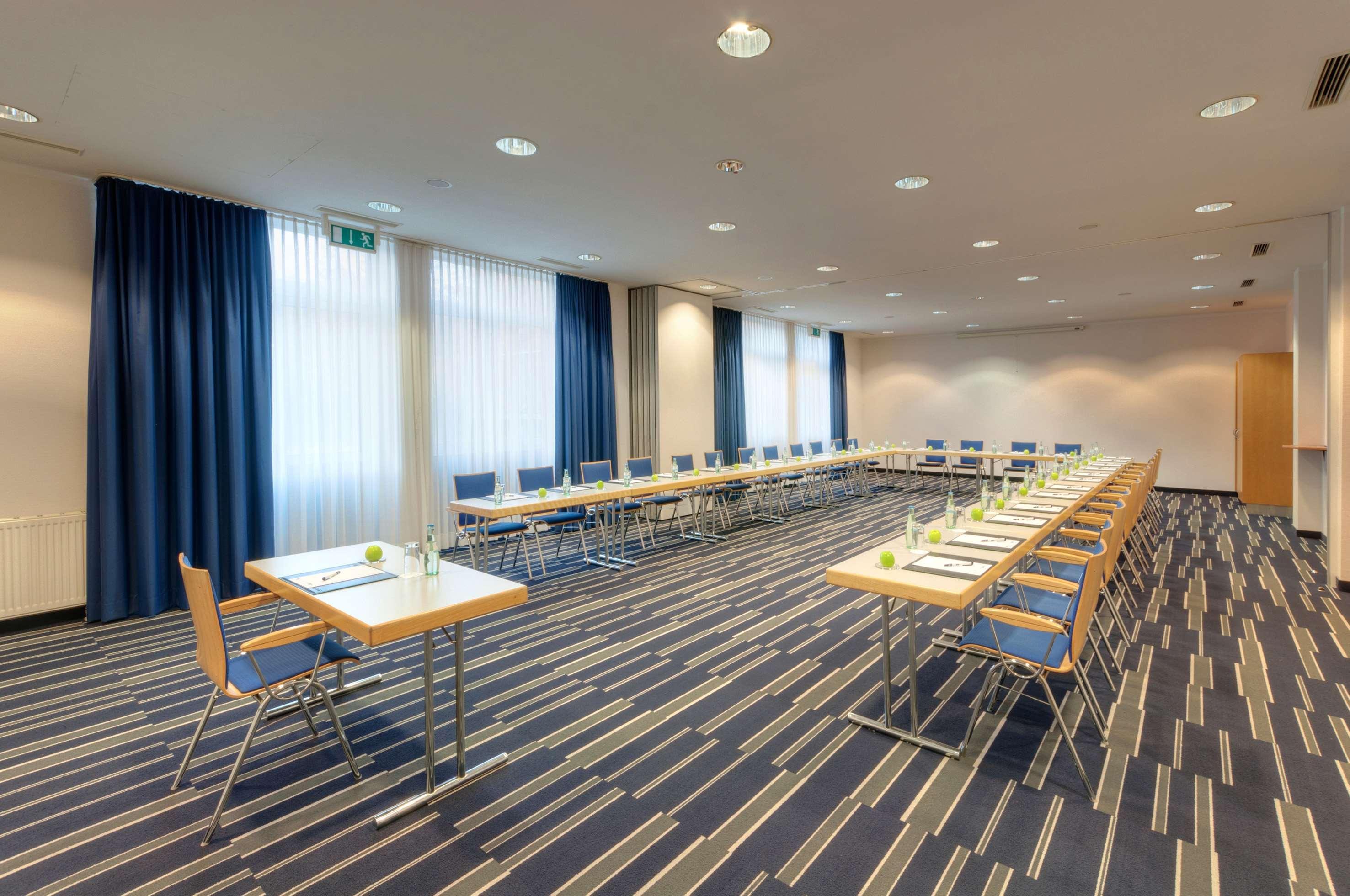 Hotel Bochum Wattenscheid Affiliated By Melia Екстериор снимка