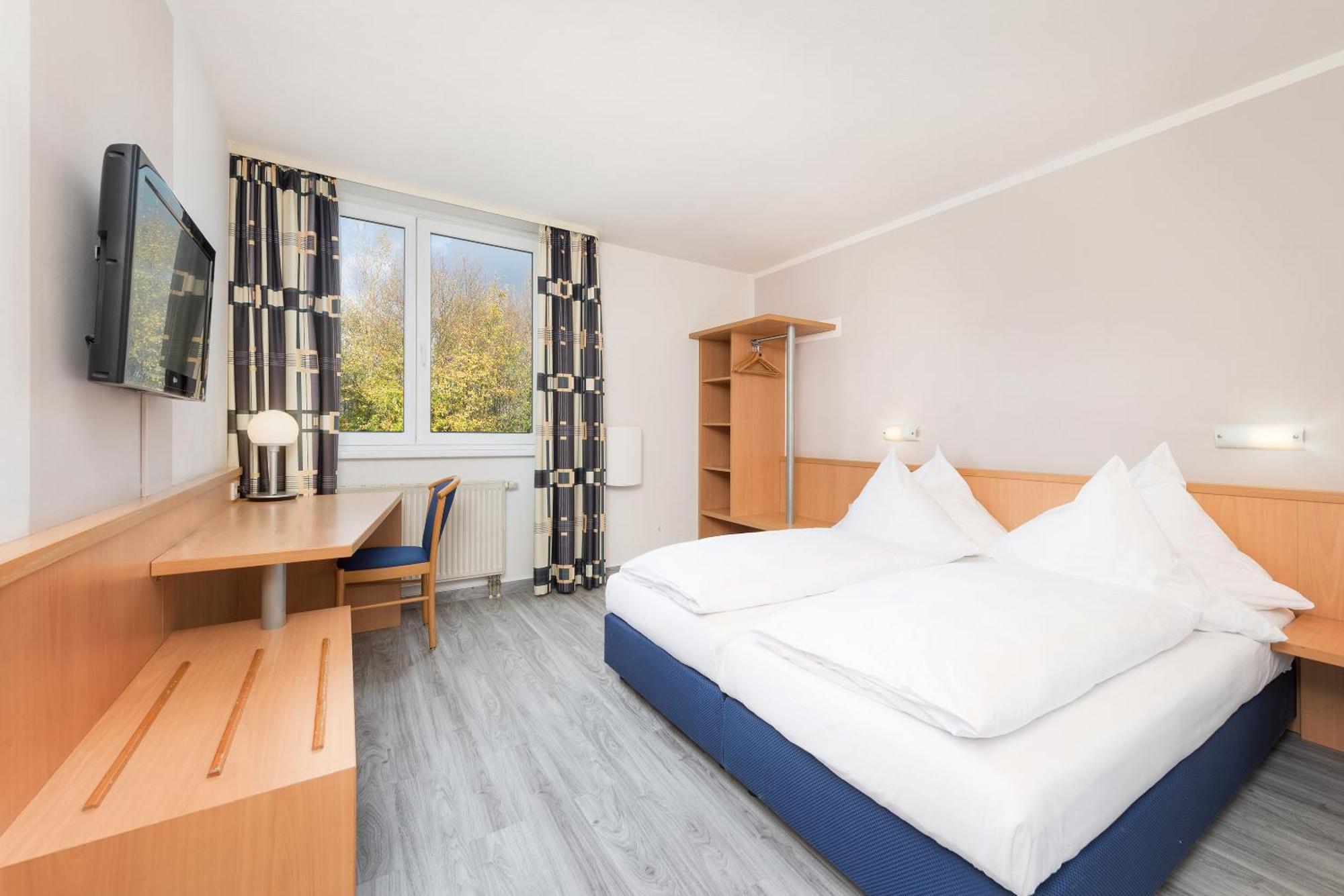 Hotel Bochum Wattenscheid Affiliated By Melia Екстериор снимка