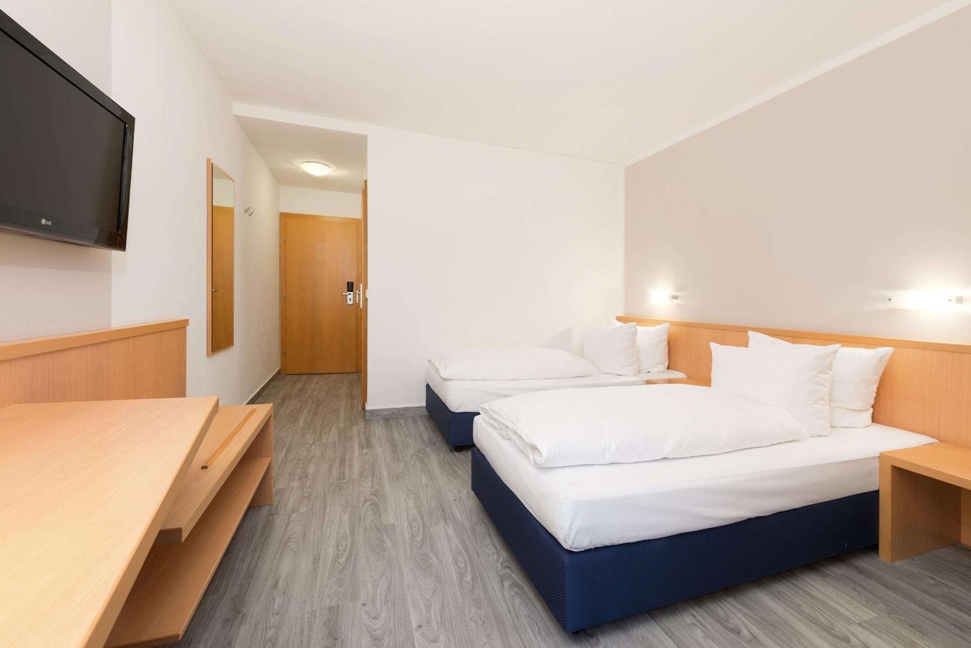 Hotel Bochum Wattenscheid Affiliated By Melia Екстериор снимка