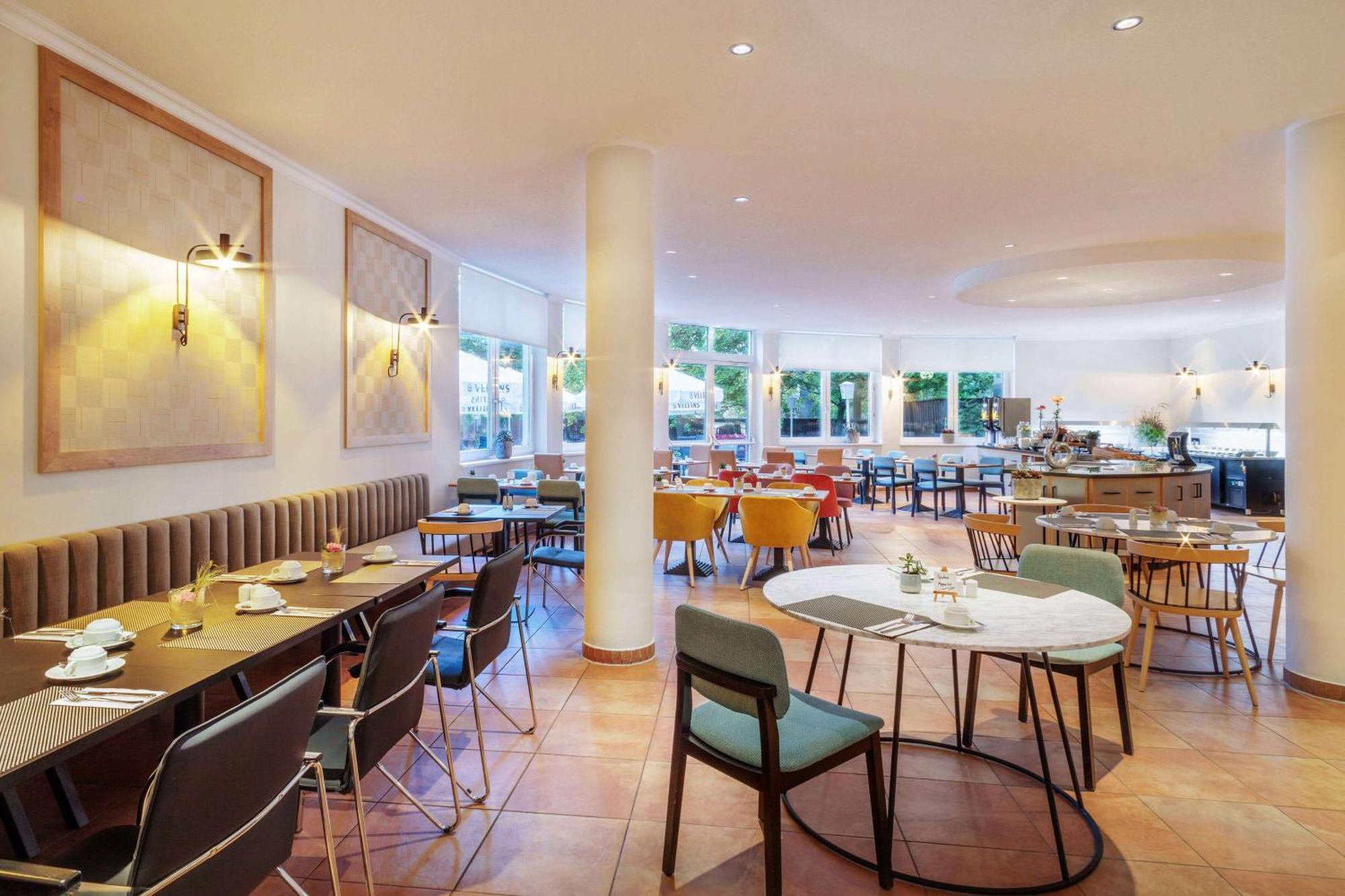 Hotel Bochum Wattenscheid Affiliated By Melia Екстериор снимка