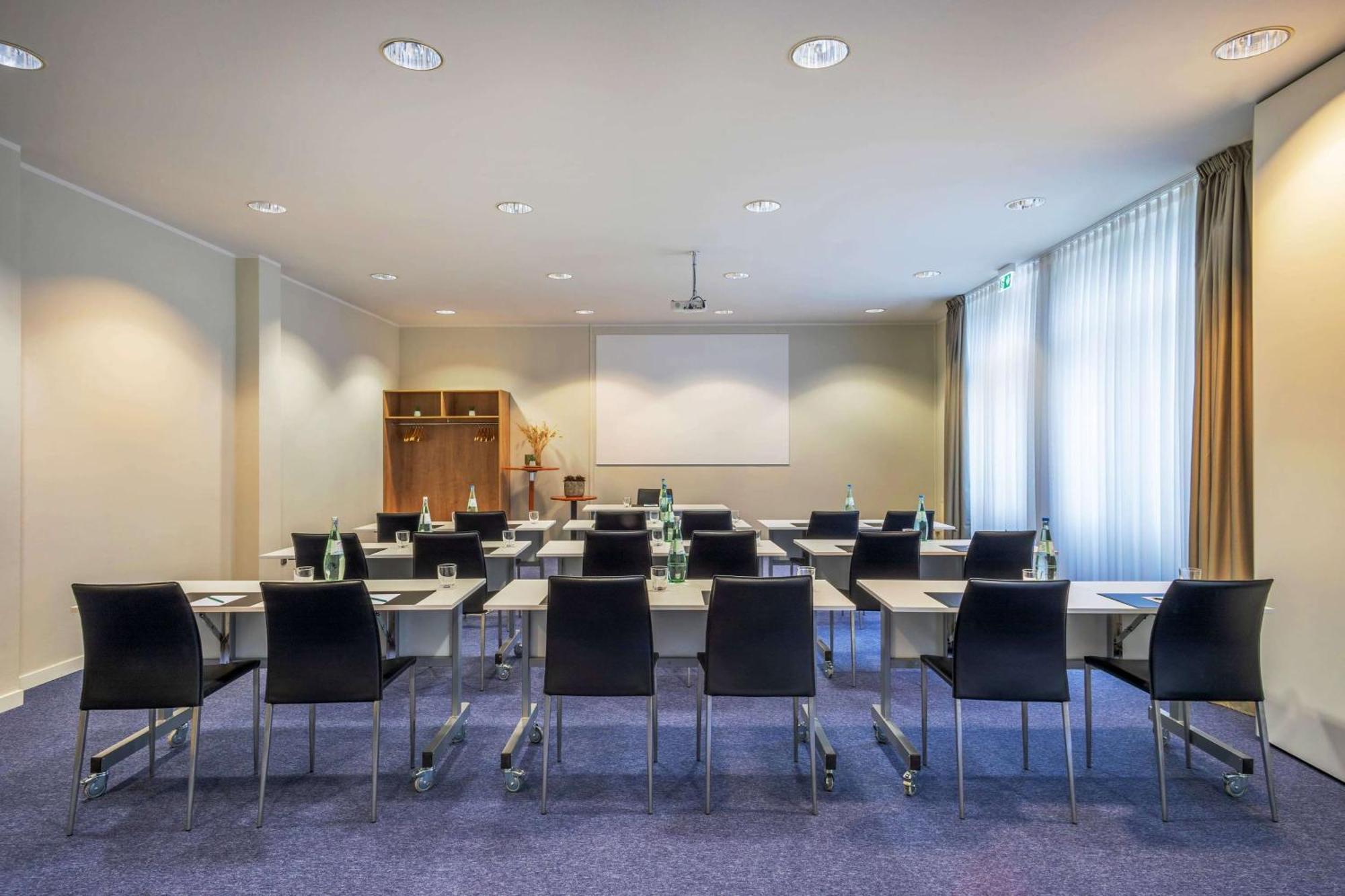 Hotel Bochum Wattenscheid Affiliated By Melia Екстериор снимка
