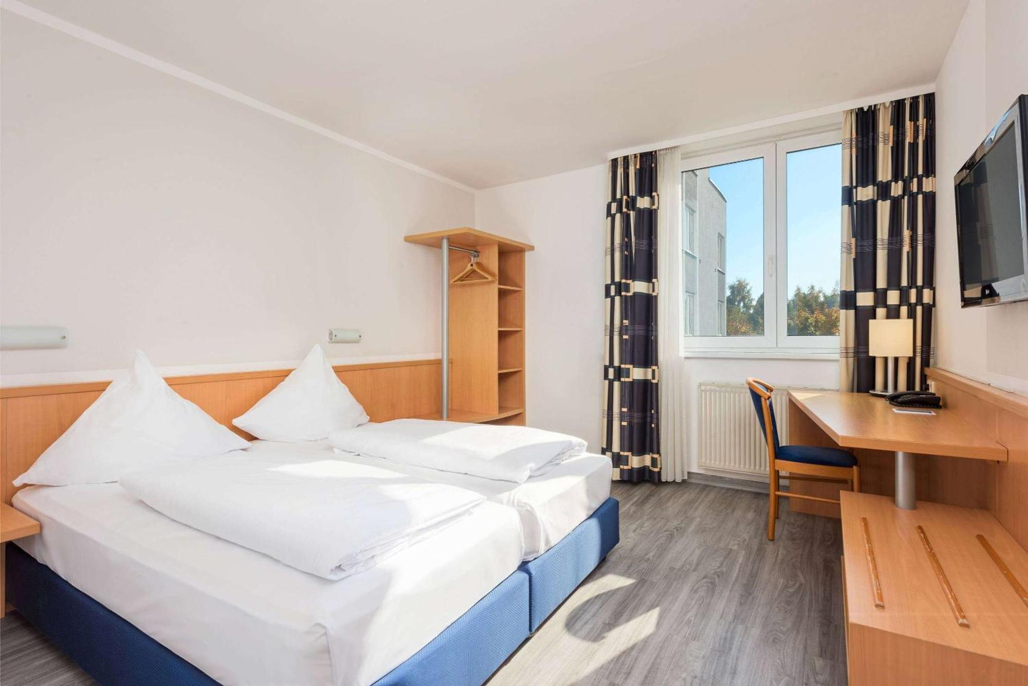 Hotel Bochum Wattenscheid Affiliated By Melia Екстериор снимка