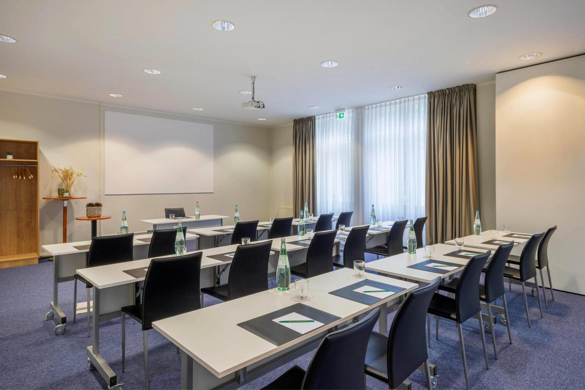Hotel Bochum Wattenscheid Affiliated By Melia Екстериор снимка